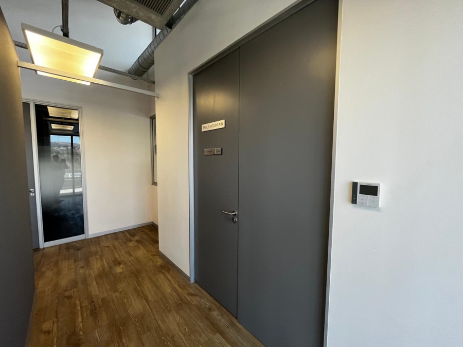 To Let commercial Property for Rent in Bo Oakdale Western Cape